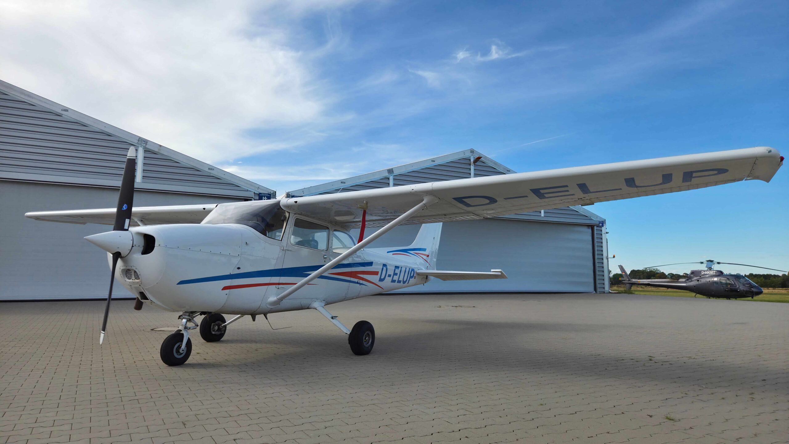 Cessna 172N (D-ELUP)