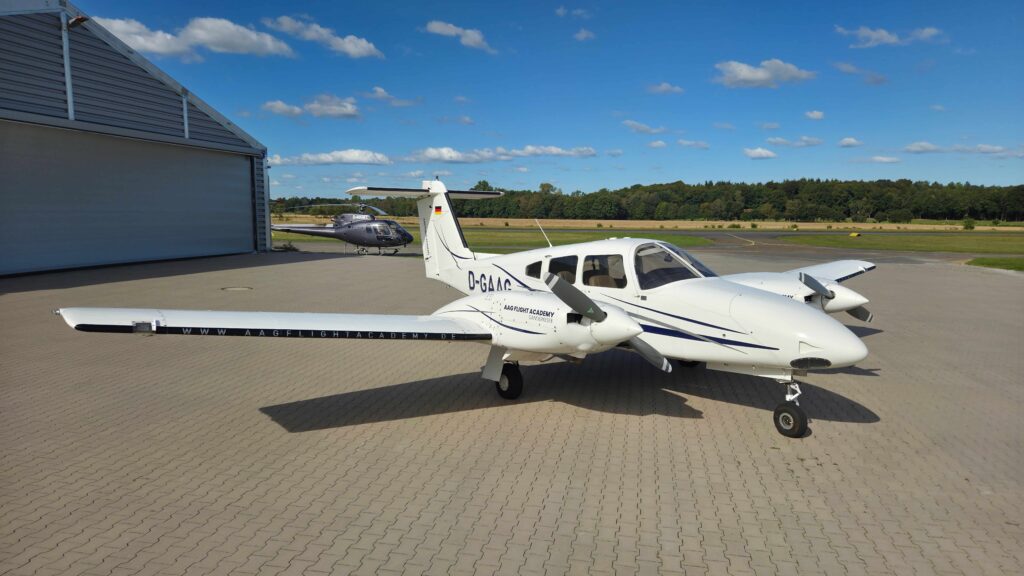 Piper PA44 Seminole Multi Engine